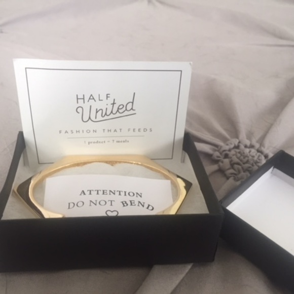 Half United Hex Cuff in Gold - Picture 4 of 4